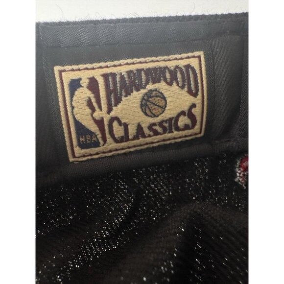 Chicago Bulls Windy City Hat 7 1/2 NBA Hardwood Classics Cap New Era 59fifty - Picture 9 of 13